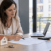 factura alquiler sin iva: imagen destacada relacionada con Guía práctica para emitir facturas de alquiler de vivienda sin IVA